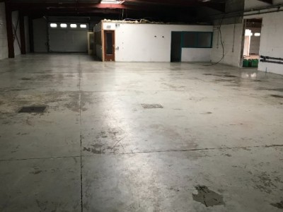 LOCAL D ACTIVITE A VENDRE - BELLIGNAT - 1540,85 m2 - 817650 € 
