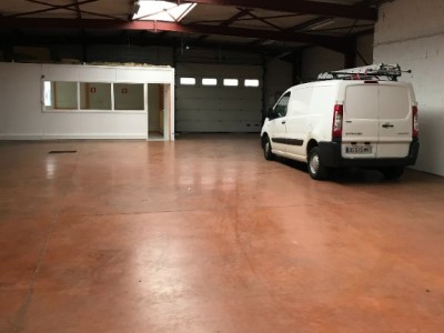 LOCAL D ACTIVITE A VENDRE - BELLIGNAT - 1540,85 m2 - 817650 € 