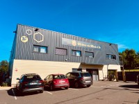 BÂTIMENT D ACTIVITE A VENDRE - CHASSELAY - 1035 m2 - 1 559 000 €