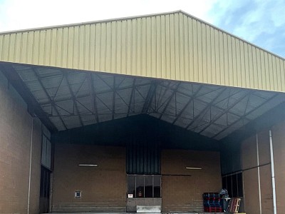 LOCAL D ACTIVITE A VENDRE - DOLE - 3000 m2 - 1537500 € 