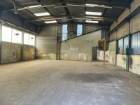 CELLULE D ACTIVITES MIXTES A VENDRE - LONGVIC - 370 m2 - 440 000 &euro; 