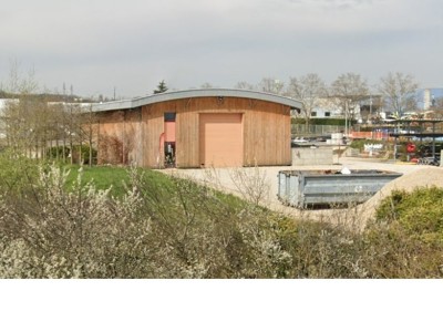 LOCAL D ACTIVITE A VENDRE - MACON - 400 m2 - Prix : nous consulter