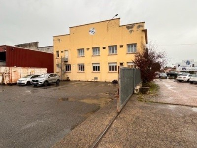 LOCAL D ACTIVITE A VENDRE - VARENNES LES MACON - 2637 m2 - 1230000 € 